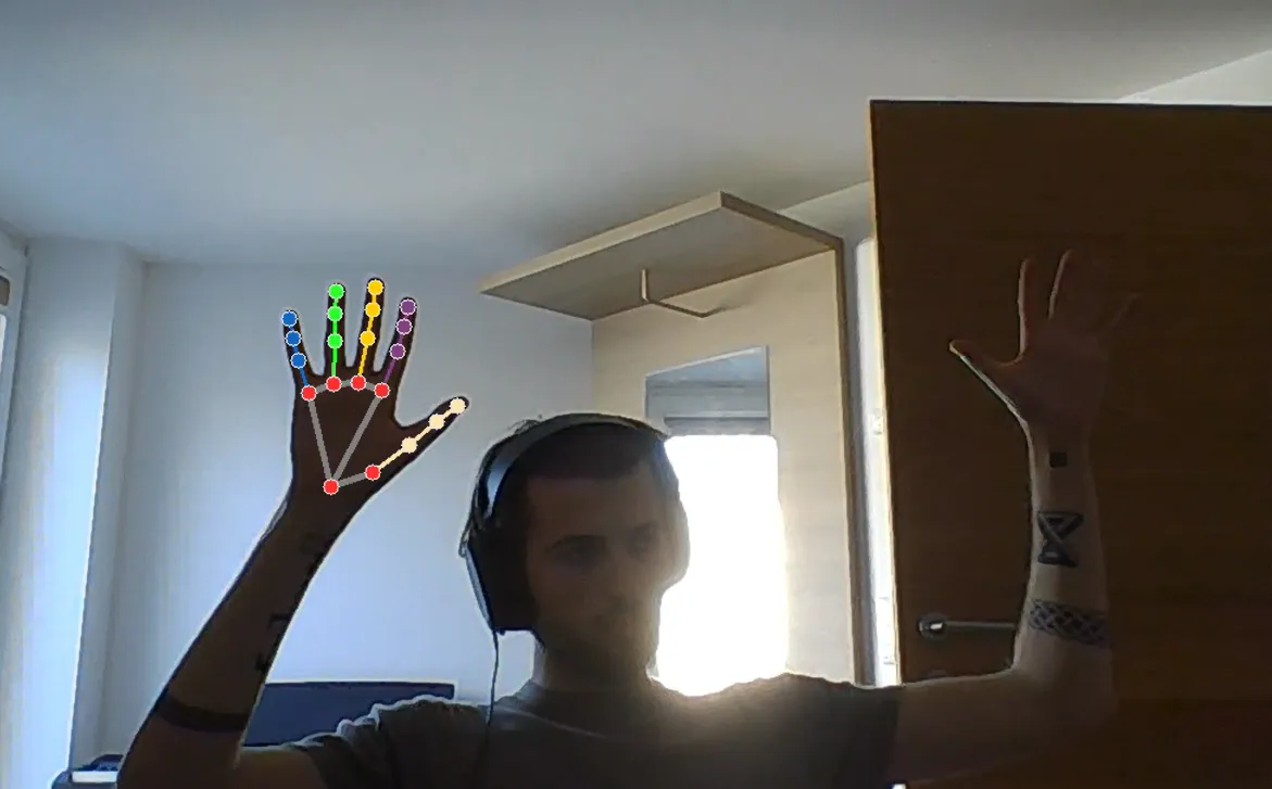 Tracked hand landmarks visualised in Unity